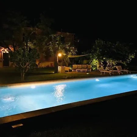 Oda ve Kahvaltı Ippocastano 3*